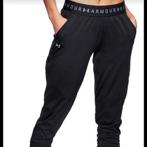 Under Armour Capri Joggers